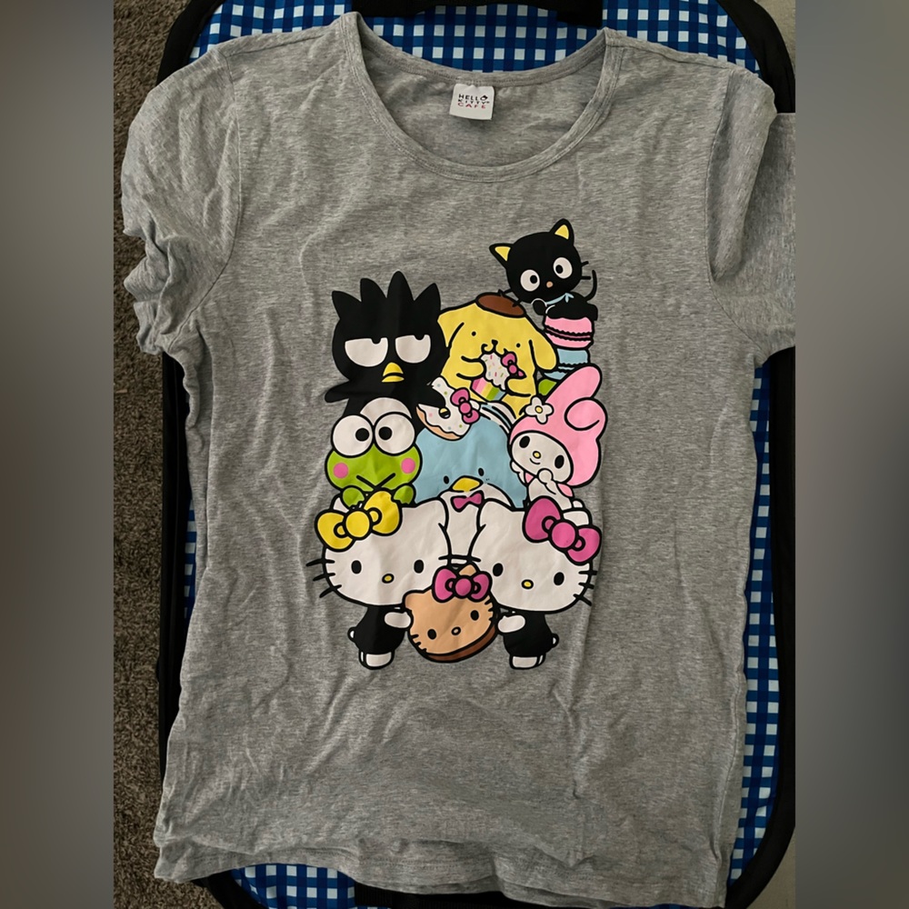 Sanrio Hello Kitty Cafe shirt, unisex medium